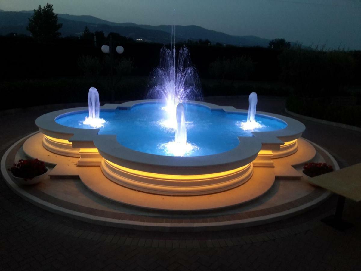 Hotel Villa Santa Maria Вилапиана Екстериор снимка