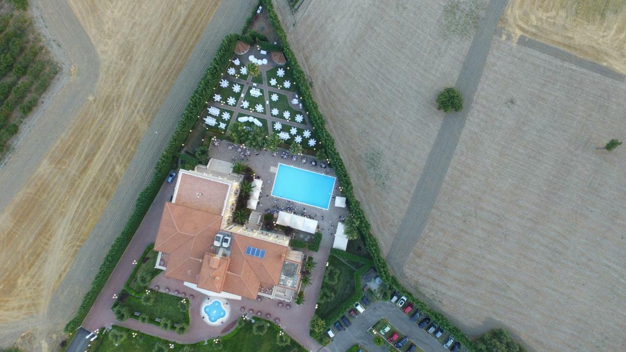 Hotel Villa Santa Maria Вилапиана Екстериор снимка
